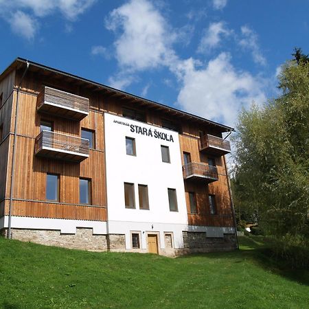 Apartman Stara Skola Vysoke nad Jizerou Exterior photo